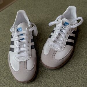 Adidas Sambas - ONLY WORN ONCE